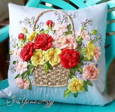 ribbon embroidery cushion روبان دوزی روی کوسن